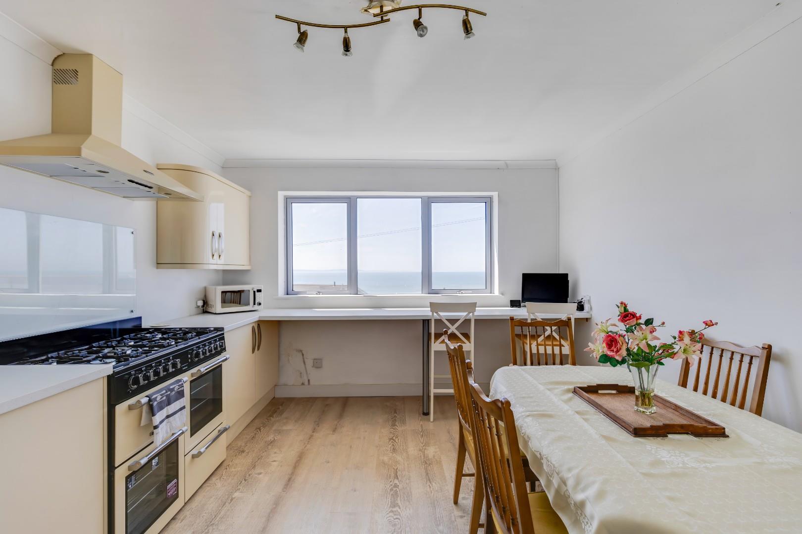 27 Marine Drive, Ogmore-By-Sea, Vale of Glamorgan, CF32 0PJ